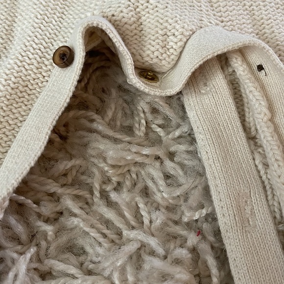 Ivory Cable-knit sweater baby gap 12-18 months - Picture 3 of 4